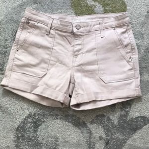 NWOT Gap girlfriend shorts